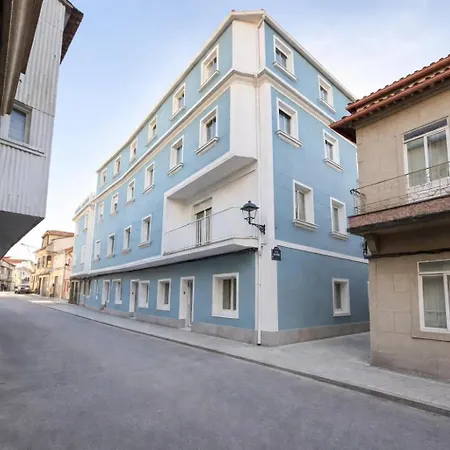 Ybh Lara Apartment Vilanova de Arousa