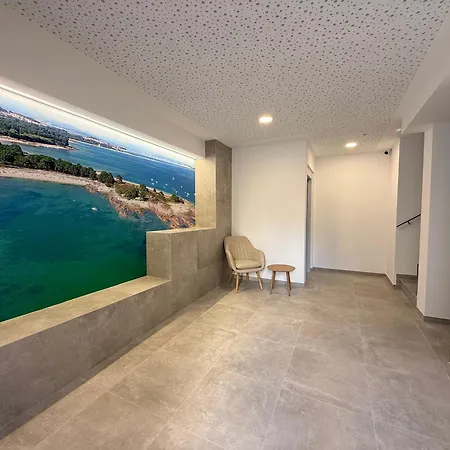 Ybh Lara Apartment