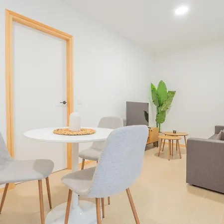 Ybh Lara Apartment *